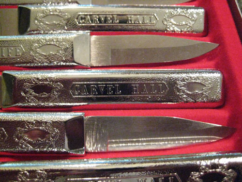 Carvel Hall crab knives