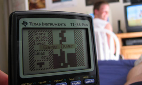 TI-83 playing Tetris